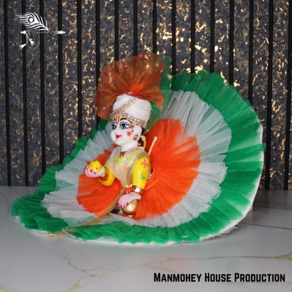 Tricolor Laddu Gopal Heavy Dress | Handmade Kanha Ji Poshak for National Festivals - Image 3