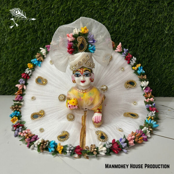 Elegant White Laddu Gopal Dress – Floral Bead Work Krishna Ji Poshak with Golden Embellishments